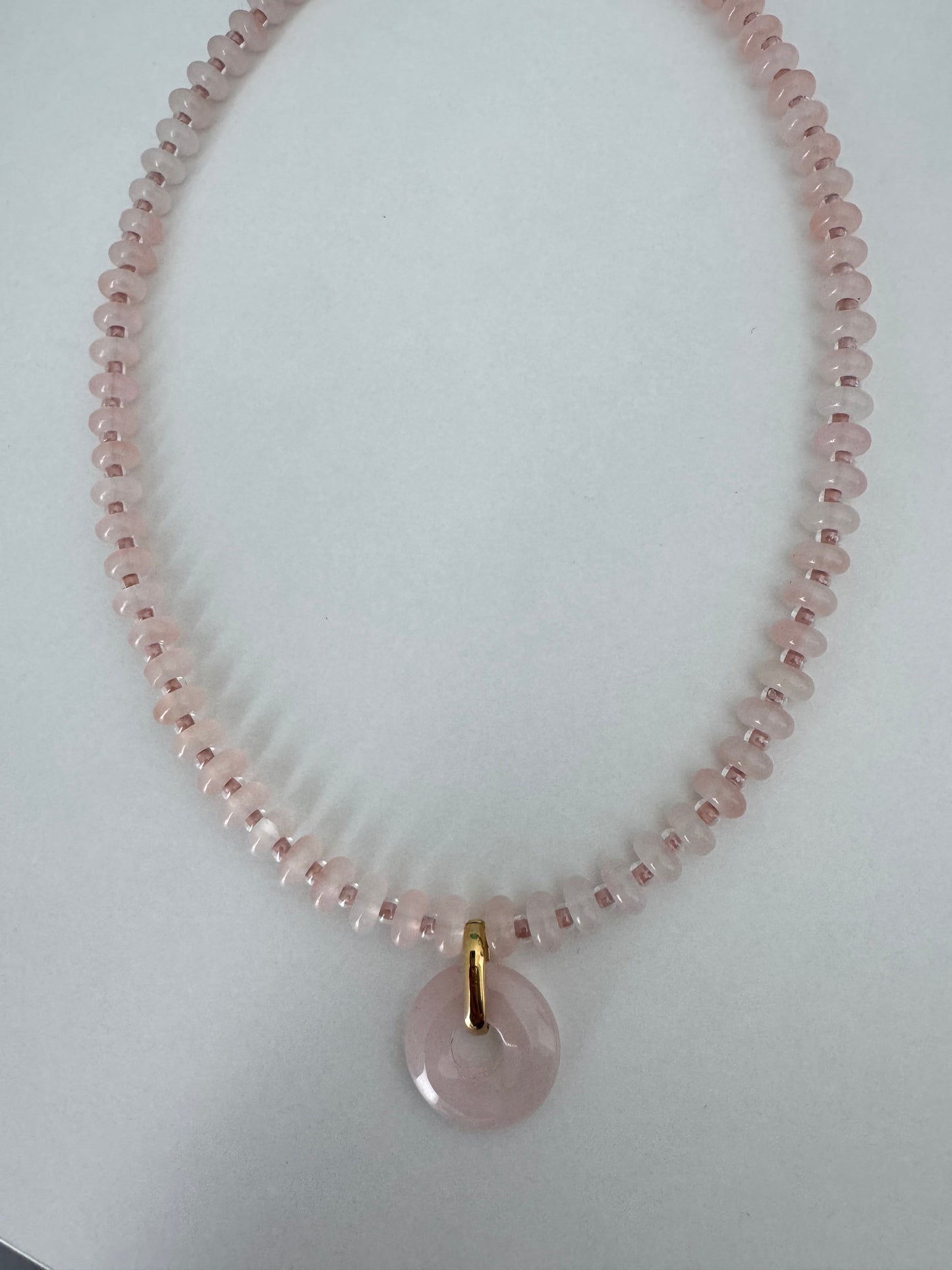 Necklace Cuarzo Rosa