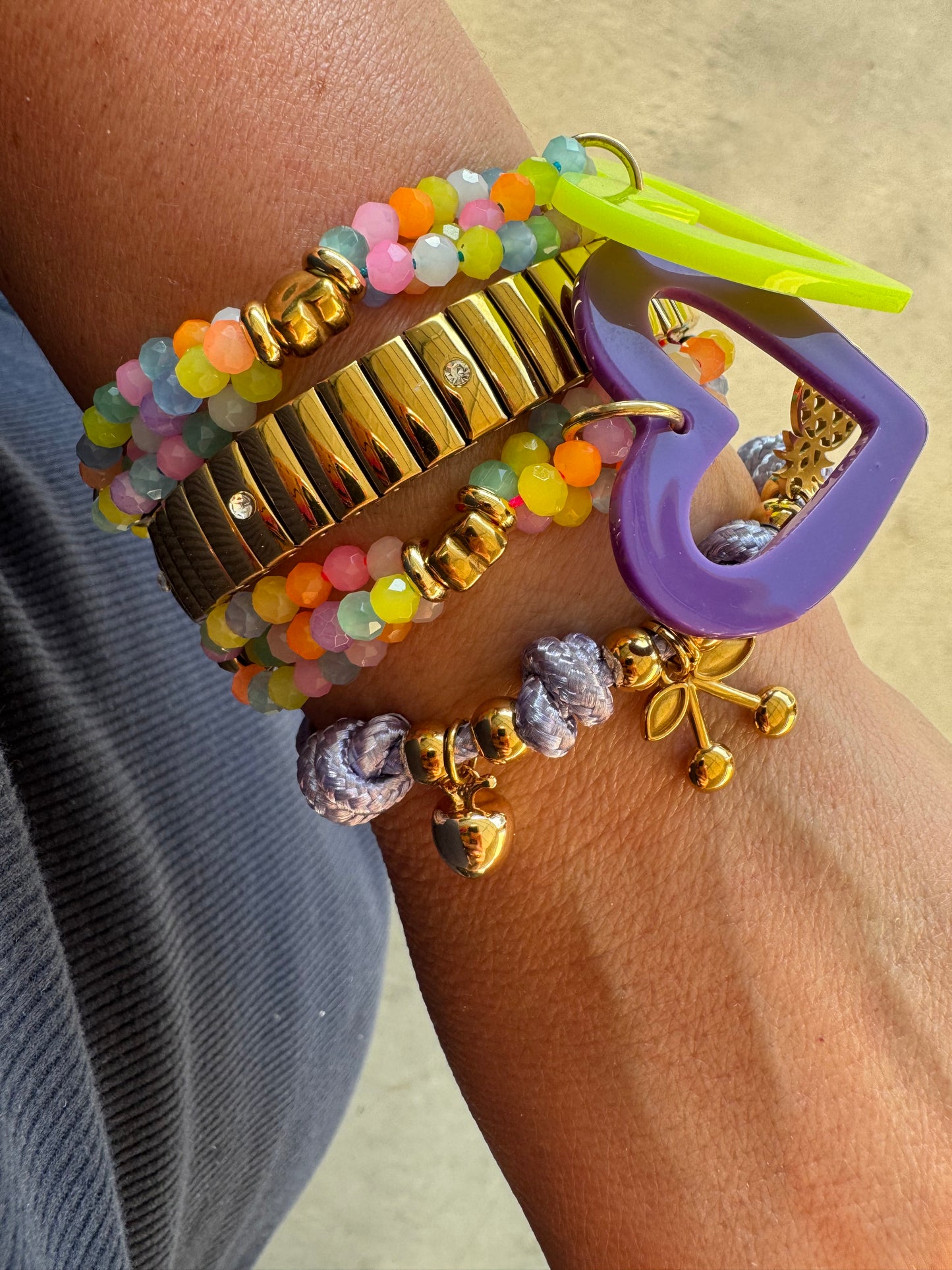 Bracelets big hearts colores