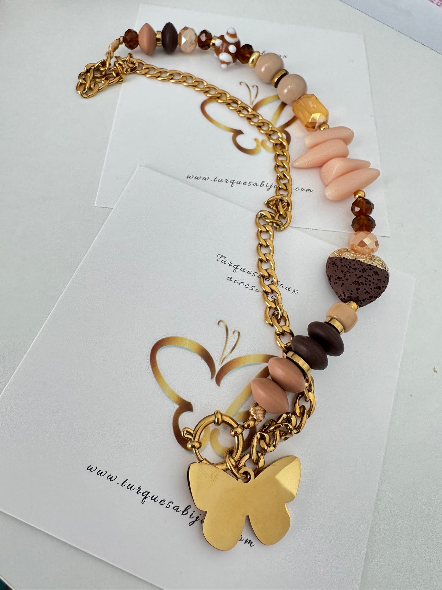 Isabella brown Necklace