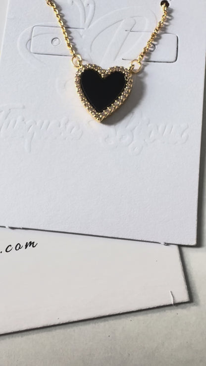 Necklace black heart