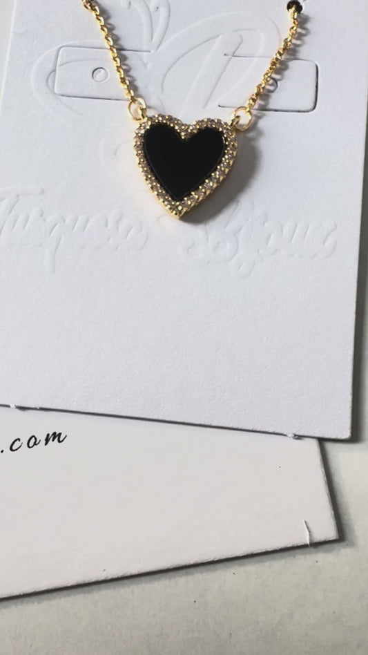 Necklace black heart